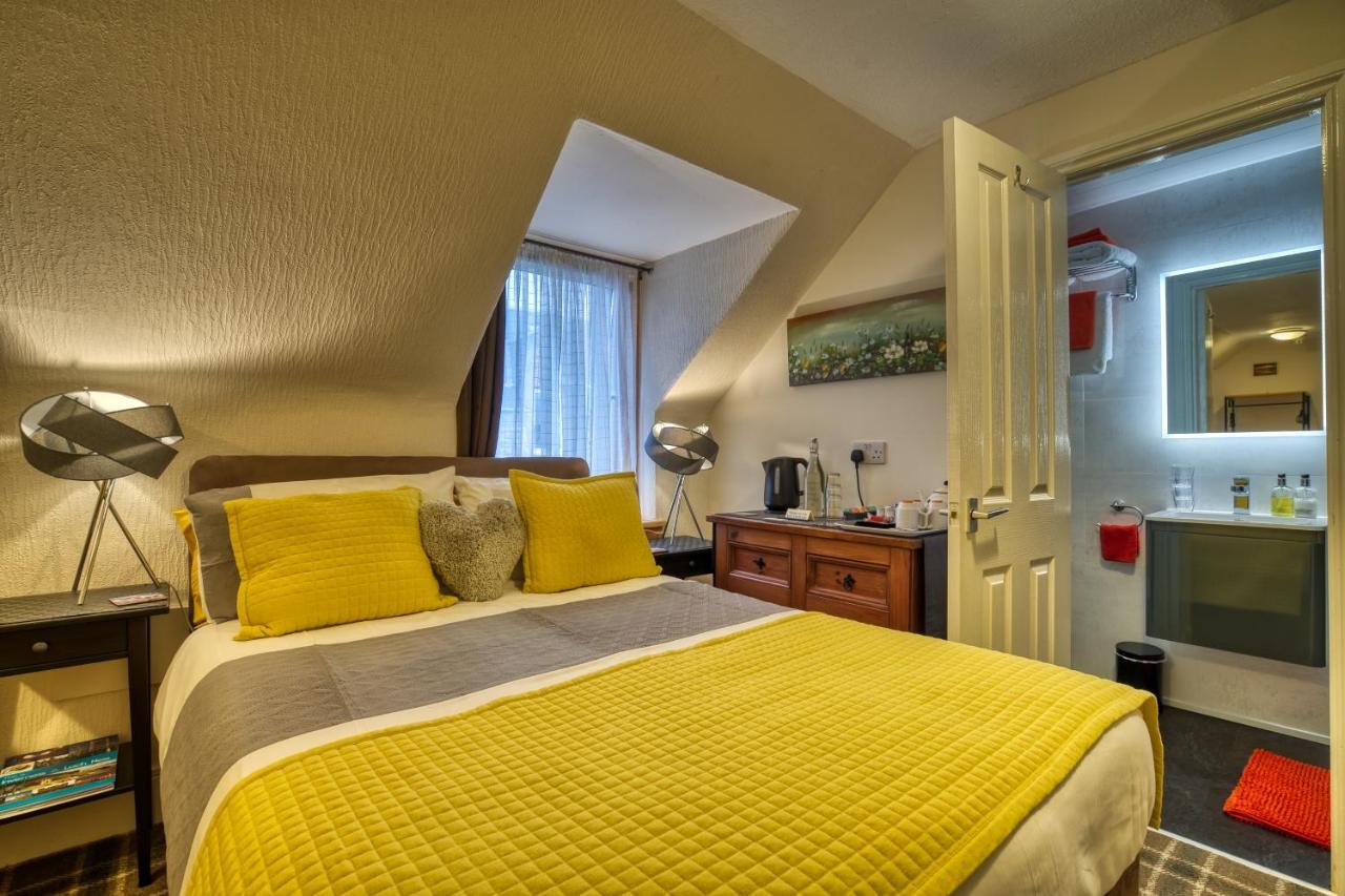 Pitfaranne Guest House Inverness Bagian luar foto