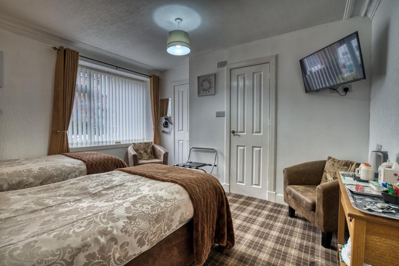 Pitfaranne Guest House Inverness Bagian luar foto